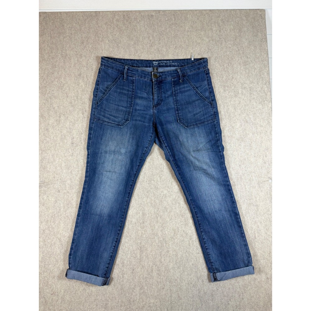 P80. Gap Boyfriend Fit Rolled Cuff Jeans 12/31R Medium Wash Utility Patch Pocket